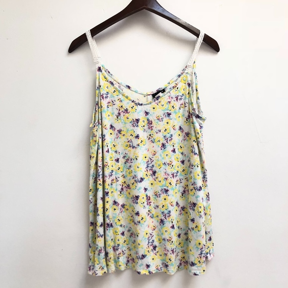torrid Tops - Floral Torrid tank top size 0X